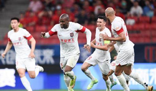 mk体育入口-【中超】帕拉西奥斯补时绝杀 海港0比1蓉城赛季首败